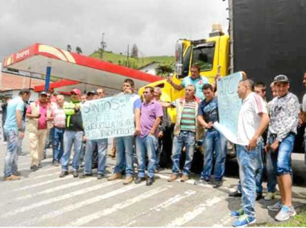 En el primer paro que realizaron 19 mil trabajadores del sector bananero dejaron de laborar. 