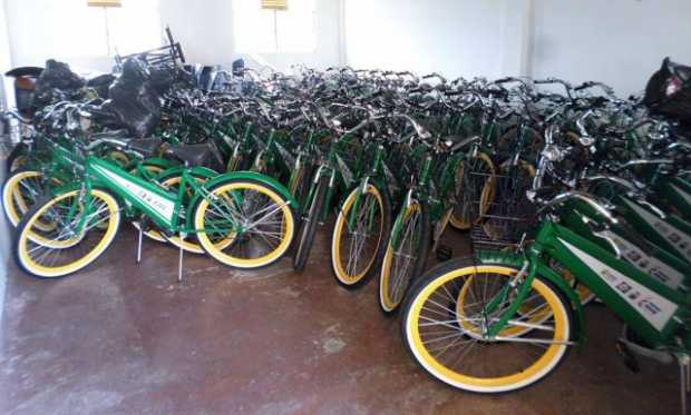 En Anserma y otros municipios de Caldas se alistan para ir a clases en bici 