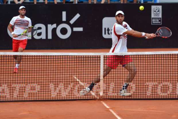 Cabal y Farah, a cuartos del Abierto de Australia