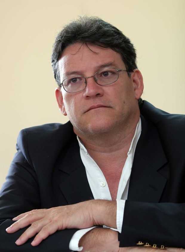 Gustavo Bell Lemus