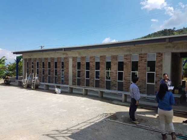 En Anserma avanza la construcción de las nuevas escuelas de las veredas Betania