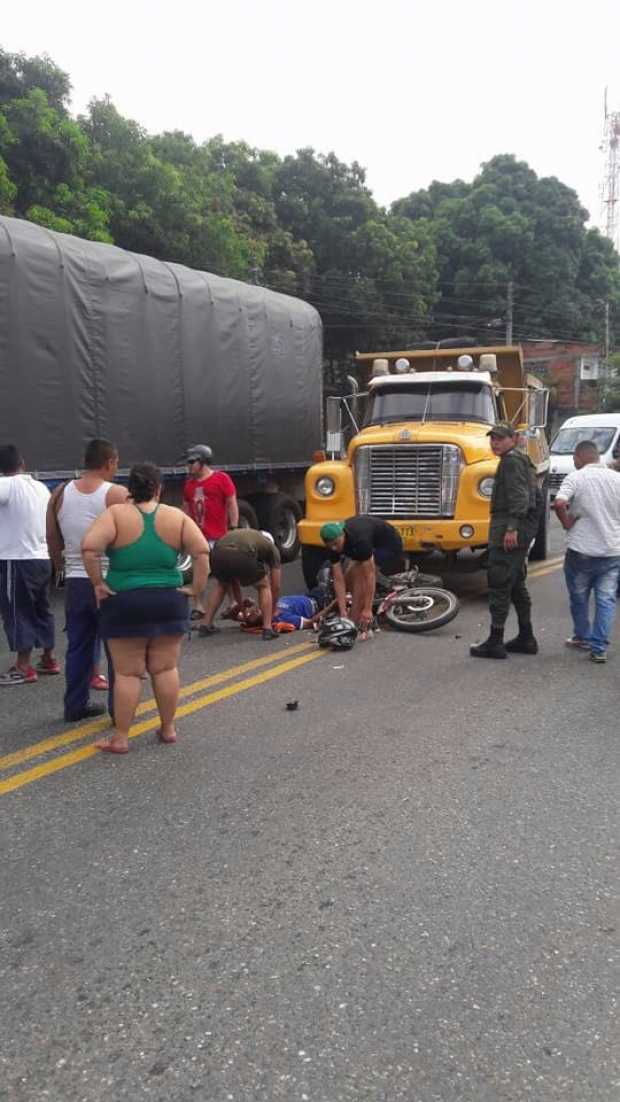 Accidente de tránsito en la salida de La Dorada