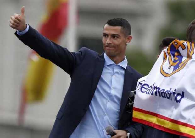 El delantero portugués Cristiano Ronaldo llega a la Juventus de Turín después del acuerdo al que llegó el club italiano con el e