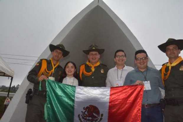 Estudiantes de México presentaron ayer sus proyectos finales con Delfín. 102 de ese país estuvieron en universidades de Manizale