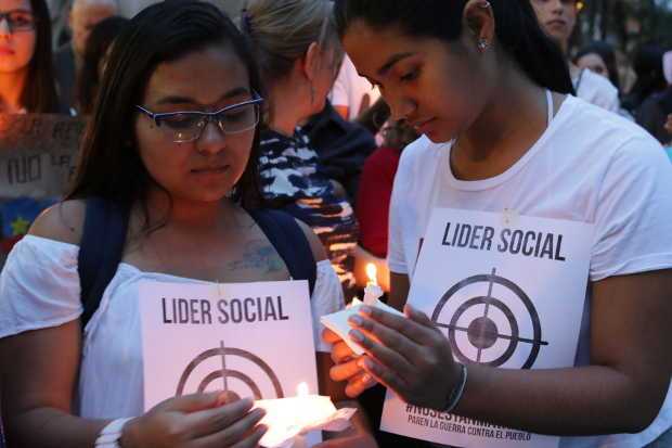 Foto | Darío Cardona | LA PATRIA La semana pasada se cumplió en el país una velatón por los líderes sociales. En Manizales tambi