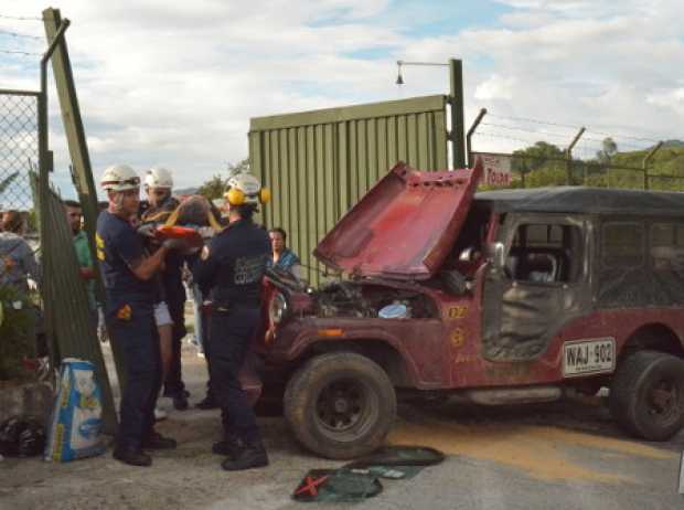Los adultos mayores sufrieron golpes en cabeza y piernas.