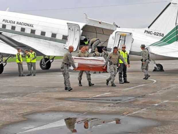 Foto | Colprensa | LA PATRIA  Los cuerpos de los tres trabajadores del periódico El Comercio están en Cali donde serán recogidos