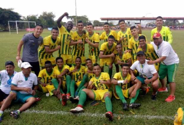 La celebración de la Selección Caldas por su paso a la Semifinal Nacional.