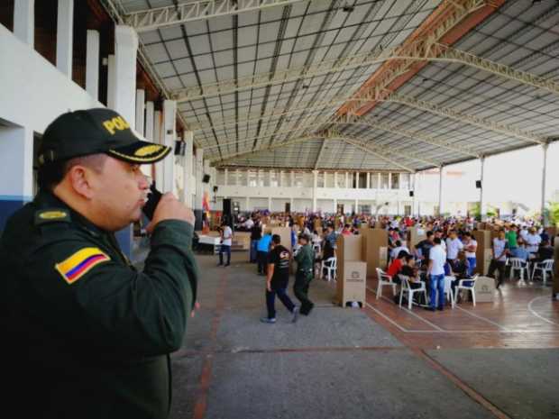 el 90 % del material electoral ya está en los "lugares donde va a llevarse a cabo las votaciones"