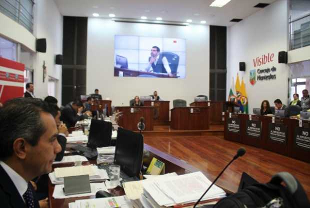 Concejo de Manizales durante debate al proyecto 111