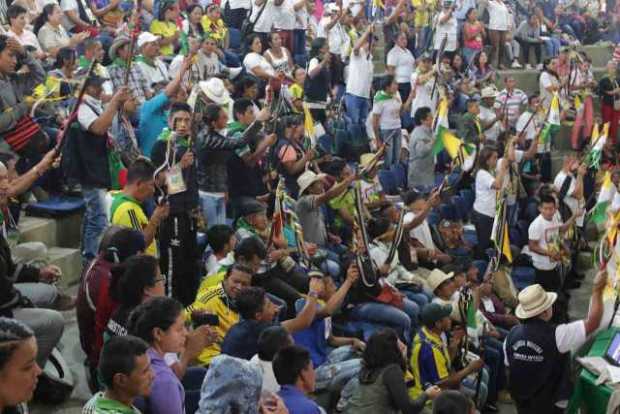 La tierra, elemento sagrado para los indígenas, en Caldas se les convirtió en una necesidad. Así expresaron comunitariamente en 