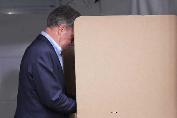 Santos votó por última vez como presidente 