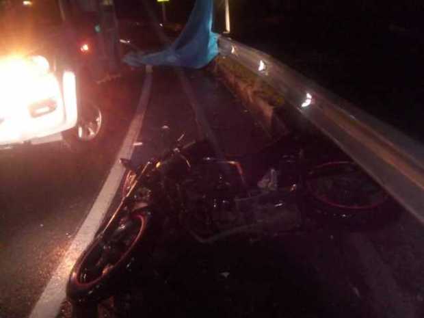 Un muerto en accidente de tránsito en vía Manizales-Bogotá