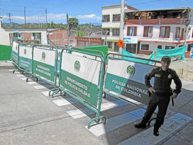 Vallas de bienvenida Foto | Leonidas Guerrero | LA PATRIA Riosucio. La Policía Nacional tuvo la buena idea de poner vallas para 