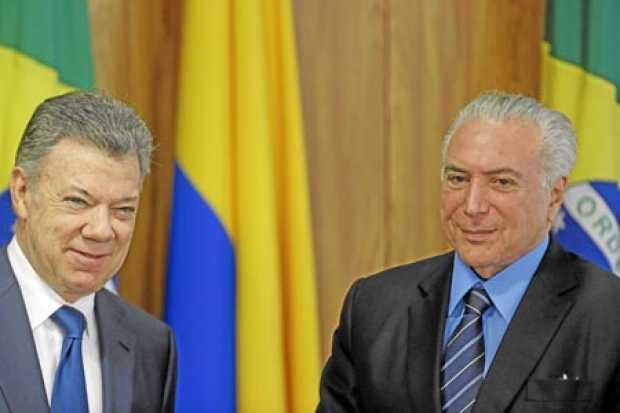 El presidente de Colombia, Juan Manuel Santos, y su homólogo de Brasil, Michel Temer, durante la visita oficial. 