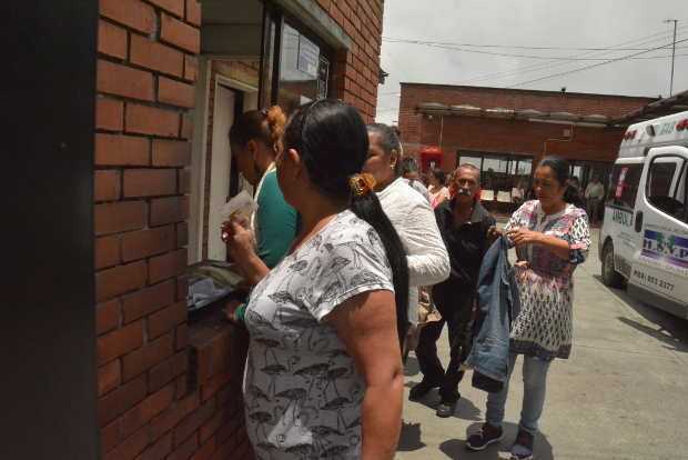 Los usuarios de la Nueva EPS contarán a partir de la próxima semana con el servicio de consulta prioritaria en la Clínica Los usuarios de la Nueva EPS contarán a partir de la próxima semana con el servicio de consulta prioritaria en la Clínica