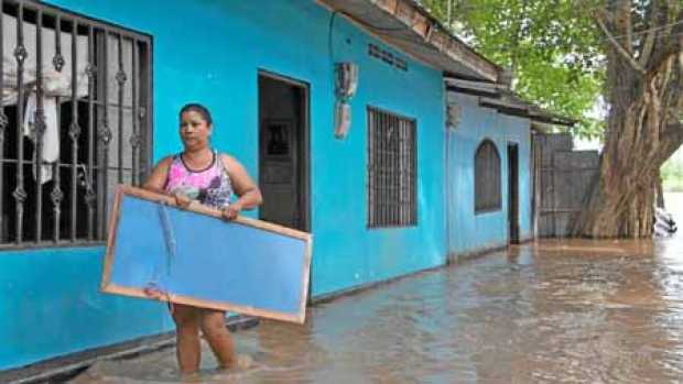 Tres viviendas del barrio Las Delicias se vieron afectadas con el alto nivel del río Magdalena.