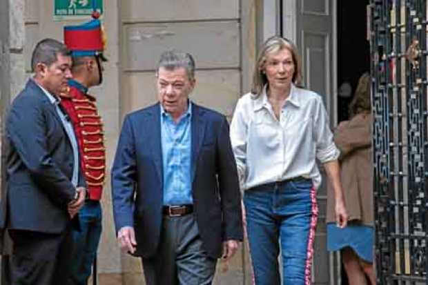 Foto | EFE | LA PATRIA  El presidente, Juan Manuel Santos, y su esposa, María Clemencia Rodríguez. 