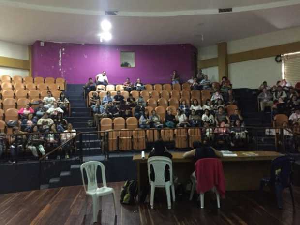 En el primer día de paro ayer los docentes de Caldas, foto 