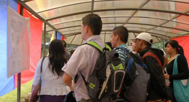 Mil desempleados más hay en Manizales y Villamaría