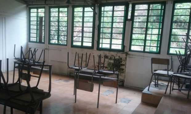 En Anserma (Caldas) piden reparar escuela rural  