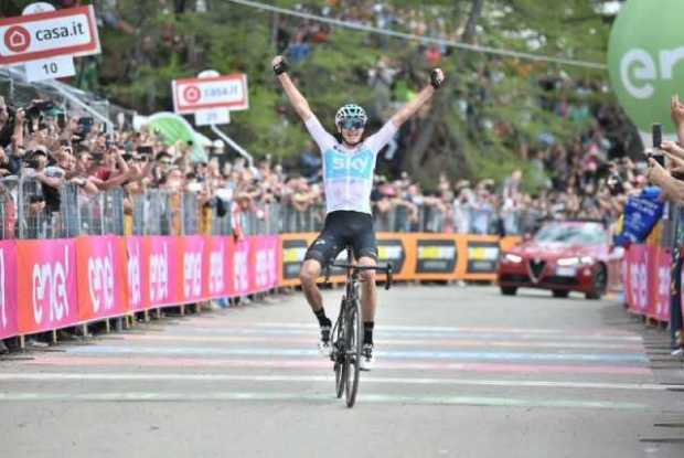 Chris Froome gana la etapa 19 del Giro de Italia y es el nuevo líder