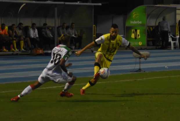 El Once Caldas llegó a los cuartos de final de la Liga. El equipo fue goleado anoche 4-1 por Alianza Petrolera. 