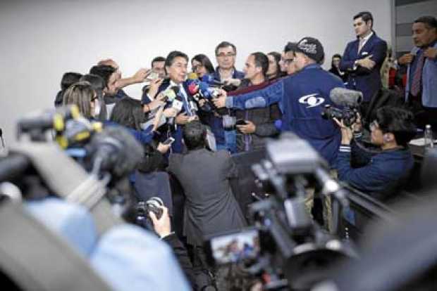 Foto | Colprensa | LA PATRIA  Con respecto al escándalo de Odebrecht, Néstor Humberto Martínez aseguró durante un debate en el C