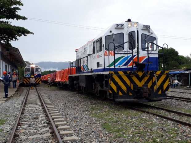 Tren con 4 mil sacos de café arrancó su recorrido en La Dorada rumbo a Santa Marta