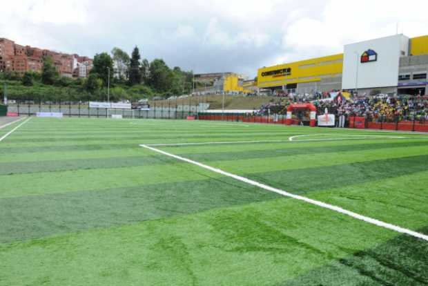 Las canchas en Manizales: ¿cortas o populares?