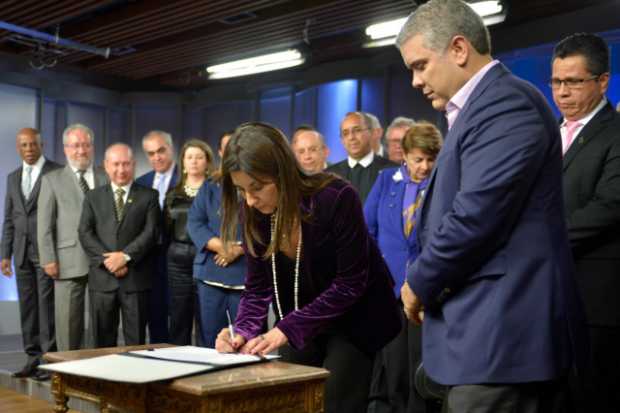 Los acuerdos: Más plata para las U.