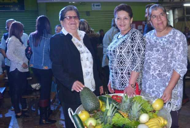 Albertina Tique, María Eugenia Bernal y Martha Inés Aguirre, las tres cocineras de La Galería homenajeadas el lunes por la Feria