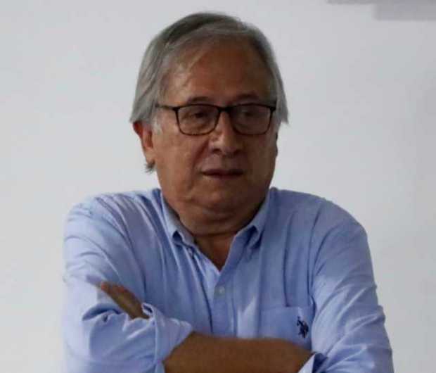 “Al que le caiga el guante que se lo chante”: Luis Guillermo Giraldo, precandidato a la Gobernación de Caldas