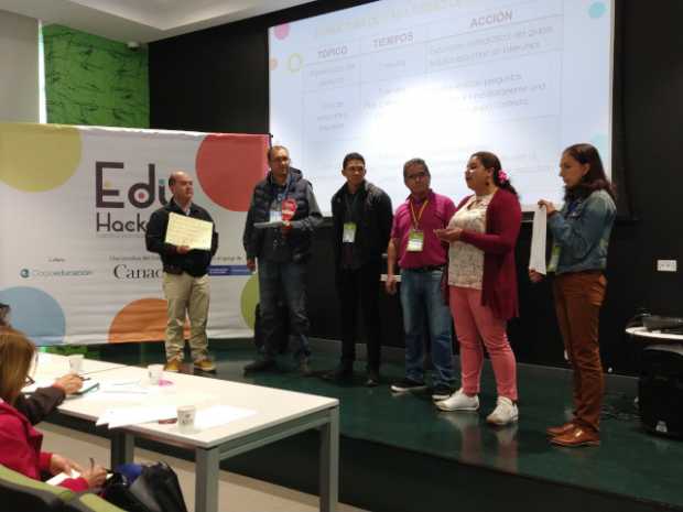 Caldas participa en el reto maestros innovan para maestros