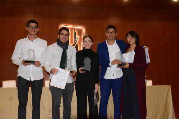 ganadores premio de periodismo universitario 