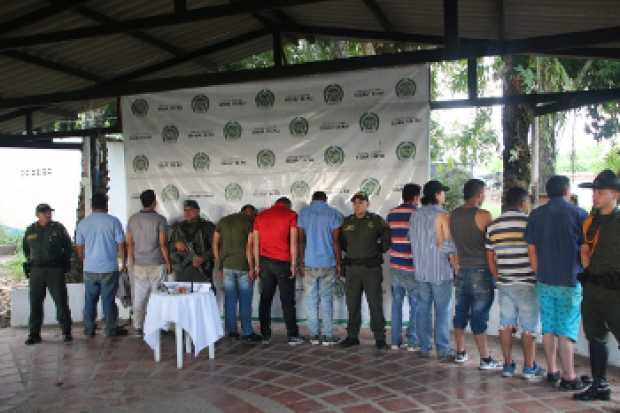 Los capturados. Cinco están todavía privados de la libertad. Responderán por tres delitos. 