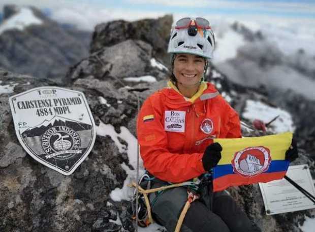 Ana María Giraldo hizo cima en el monte Carstensz (Nueva Guinea) 