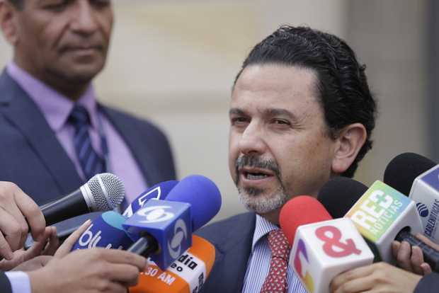Miguel Ceballos asegura que JEP tiene elementos para extraditar a Santrich