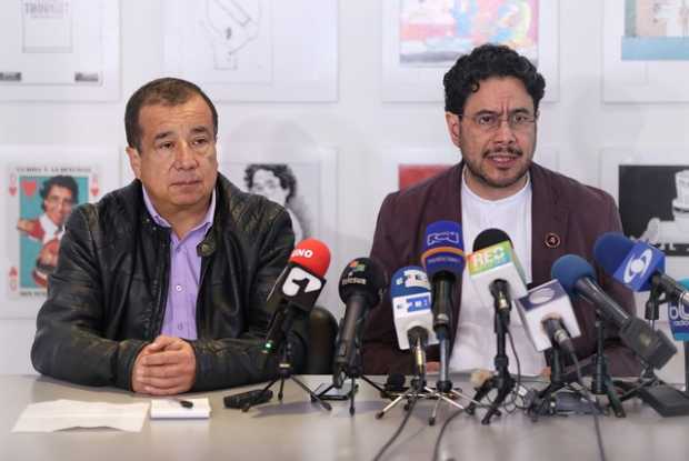 Iván Cepeda no hará presencia indagación a Álvaro Uribe 