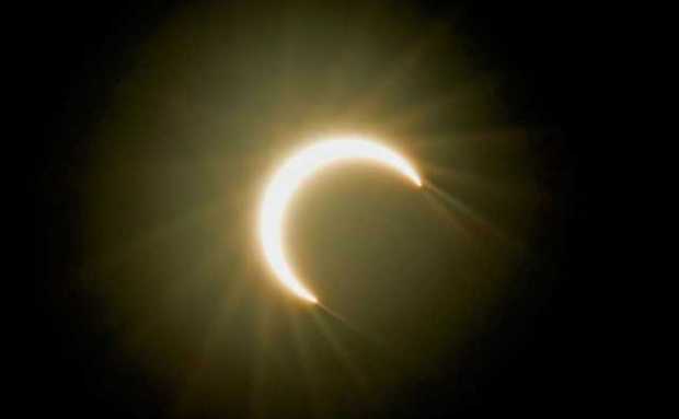 El anillo de fuego, eclipse anular de Sol, atrae la atención de Asia 