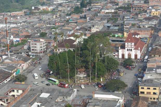 En Villamaría pararon empalme de alcaldes