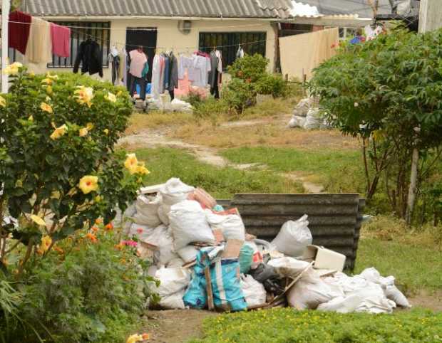 Esquinas como escombreras en Villamaría 