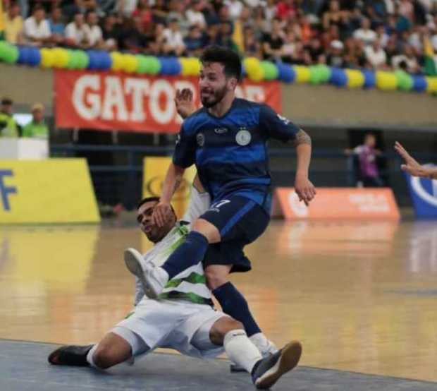 Camilo Gómez anotó el gol de la victoria platanera.