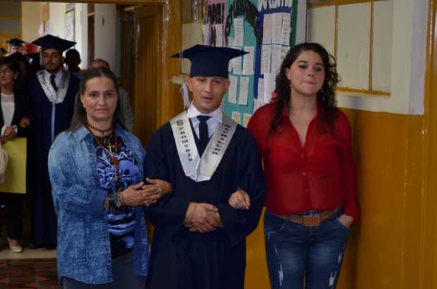 Un título lejos de las drogas: la historia de Andrés Javier, graduado en Aranzazu
