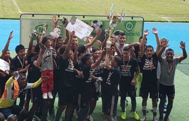 Academia Fútbol Club, campeón de la Copa Telecafé 2019.