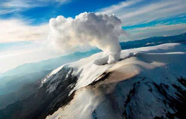 Volcán Nevado del Ruiz.  