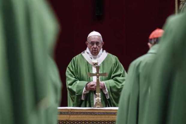Víctimas decepcionadas: las  8 pautas del papa contra con los abusos