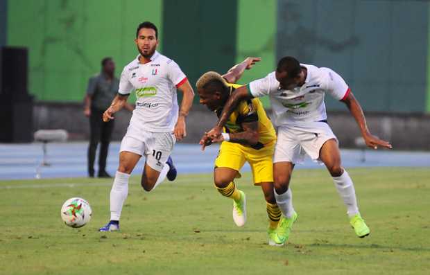 Once Caldas empató 1-1 ante Alianza Petrolera en Barrancabermeja