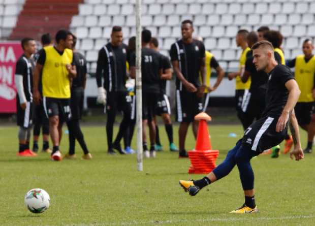 El paisa Juan David Rodríguez continuará como titular esta tarde en el Once Caldas. El equipo está obligado a ganar. 