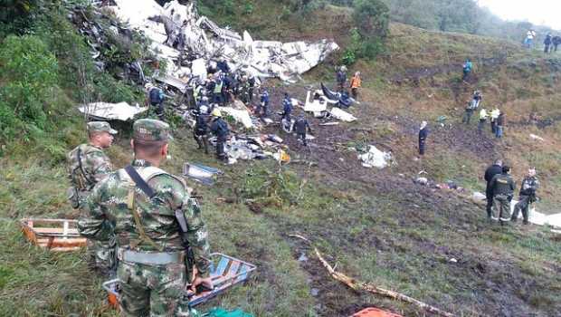 Propietario de avión donde se accidentaron jugadores del Chapecoense demanda a Colombia  